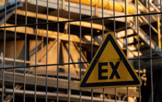 Componentes para entornos ATEX en puertas industriales - Martín Vecino